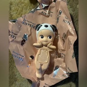 Sonny Angel Hippers Panda Figure